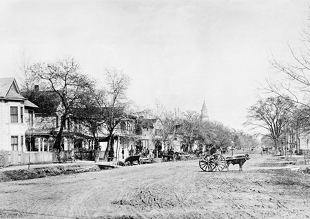 Williamsburg_Duke of Gloucester street