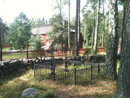 Image of graves, Karuna Church, Seurasaari